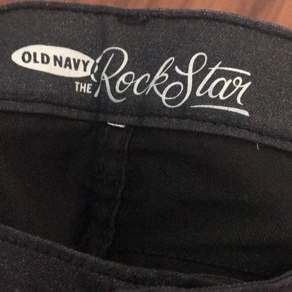 3/$25 ———
Old Navy The Rockstar Black Sparkle Pant - Picture 4 of 6